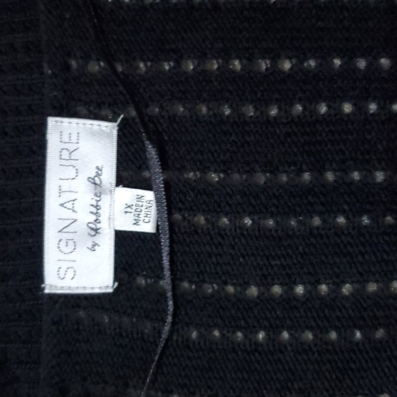 Signature Crop Cardigan Sweater  Sz. 1X. 5/$50 - Picture 5 of 6